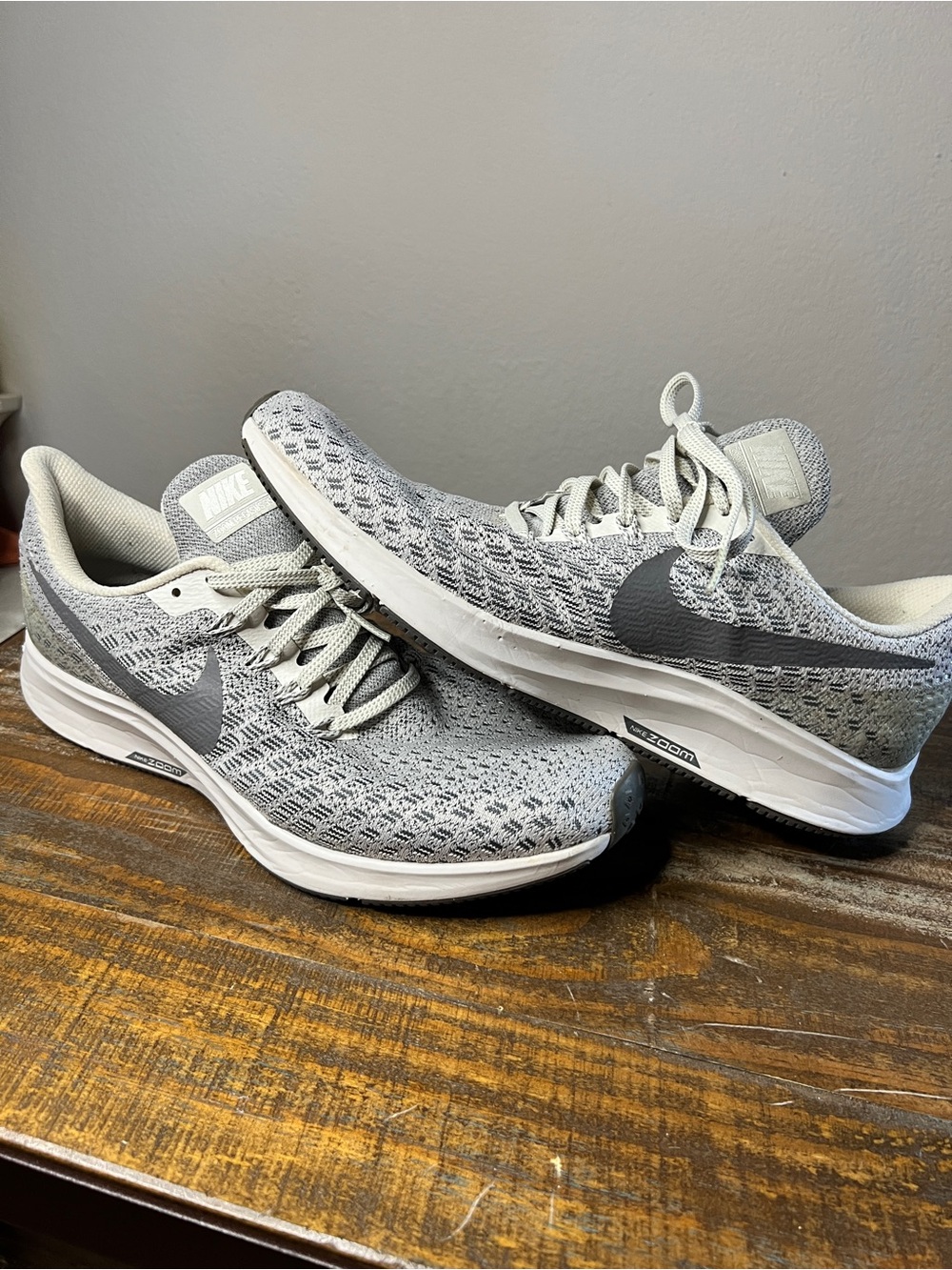 Nike Women's Pegasus 35 Running Shoes with Dark Gray Swoosh